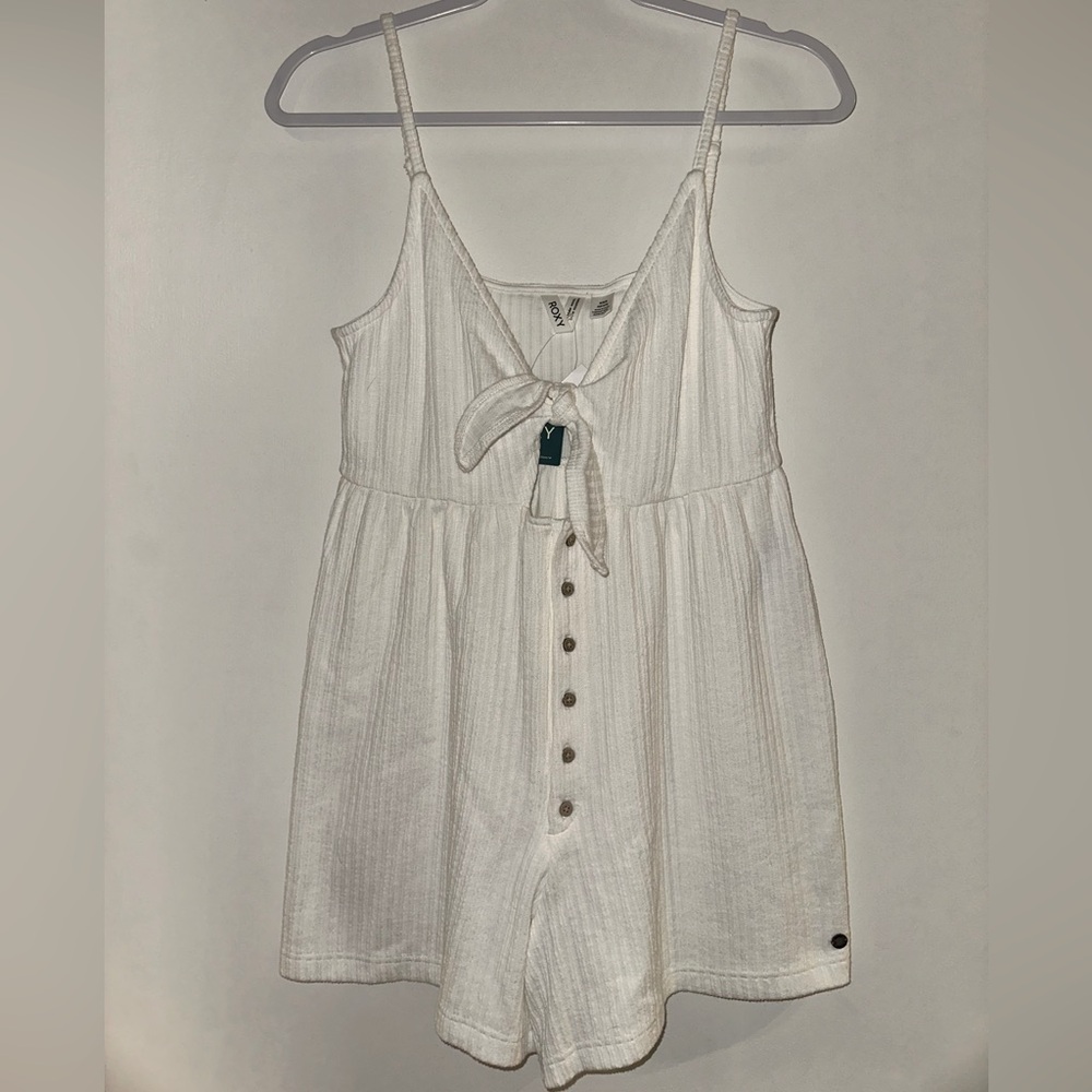 Never Been Worn, Roxy White Spaghetti Strapped Romper